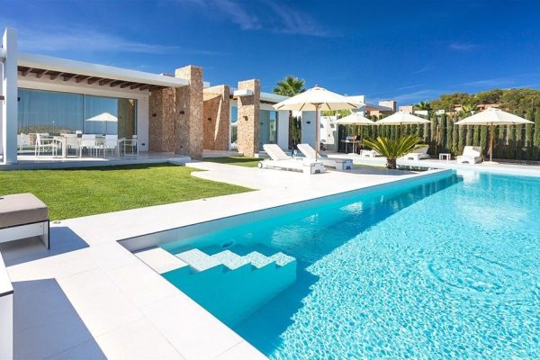 Ibiza villa stabbing incident