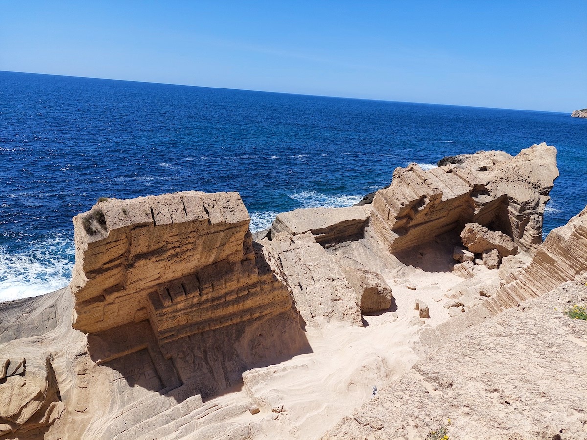 Rescue at sa Pedrera de Cala d'Hort