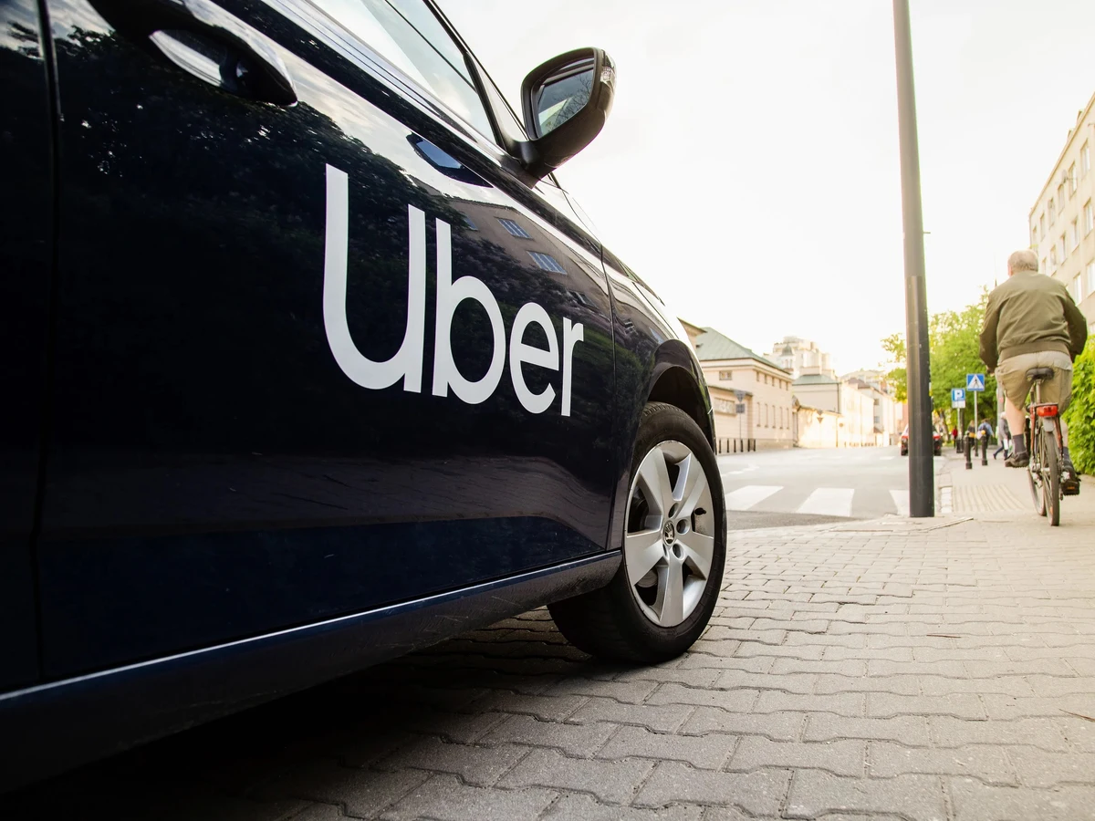 taxi vs Uber in Ibiza