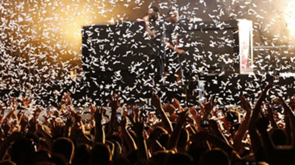 Luciano free party at ibiza port