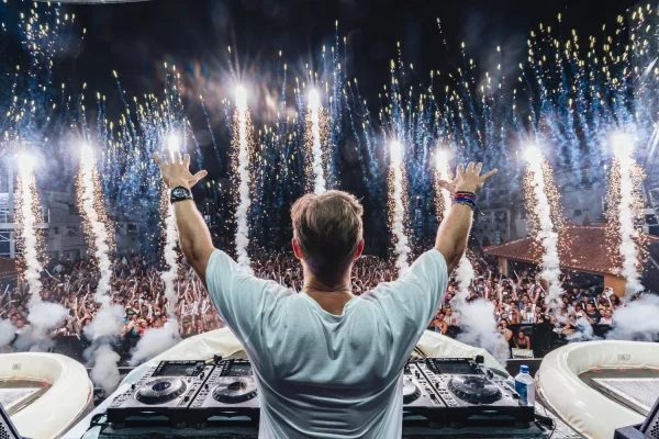 galactic circus david guetta unvrs ibiza 2025